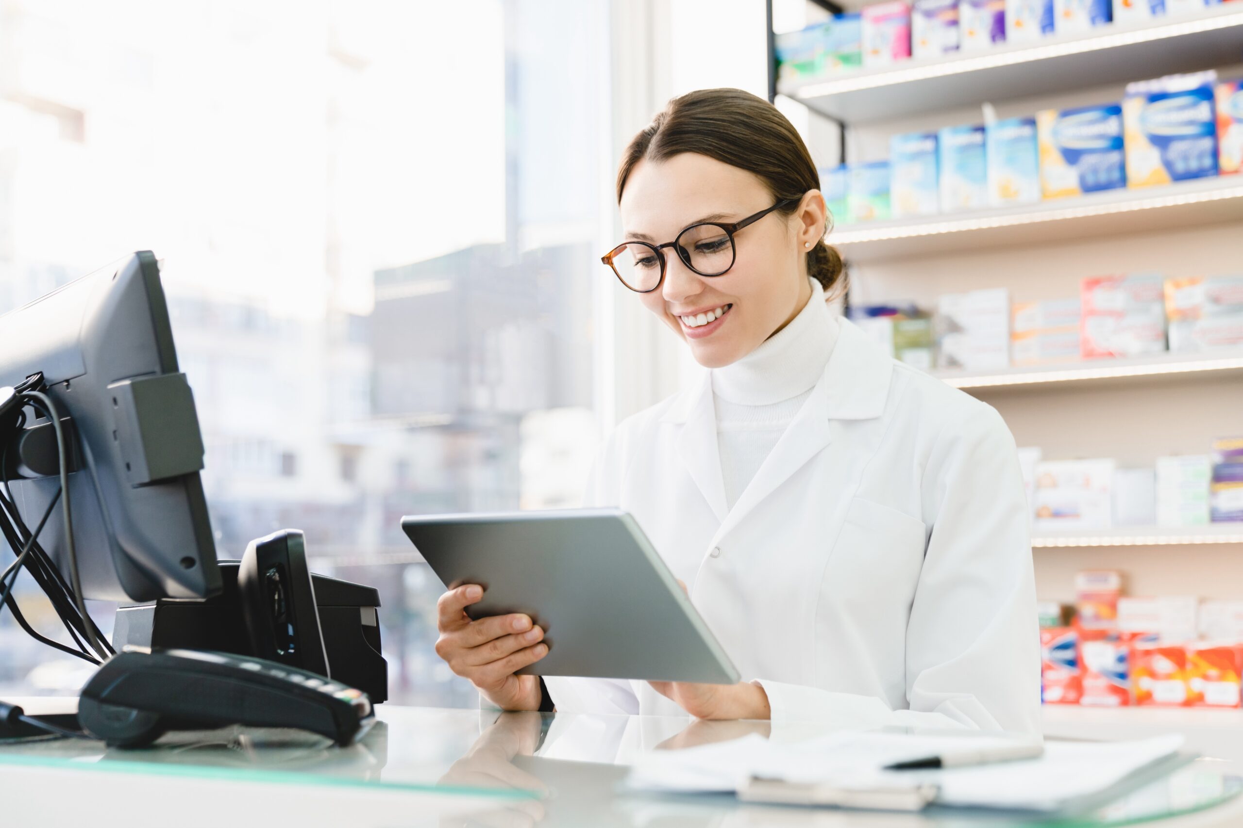 La farmacia puede ser más asistencial y eficiente gracias a la digitalización